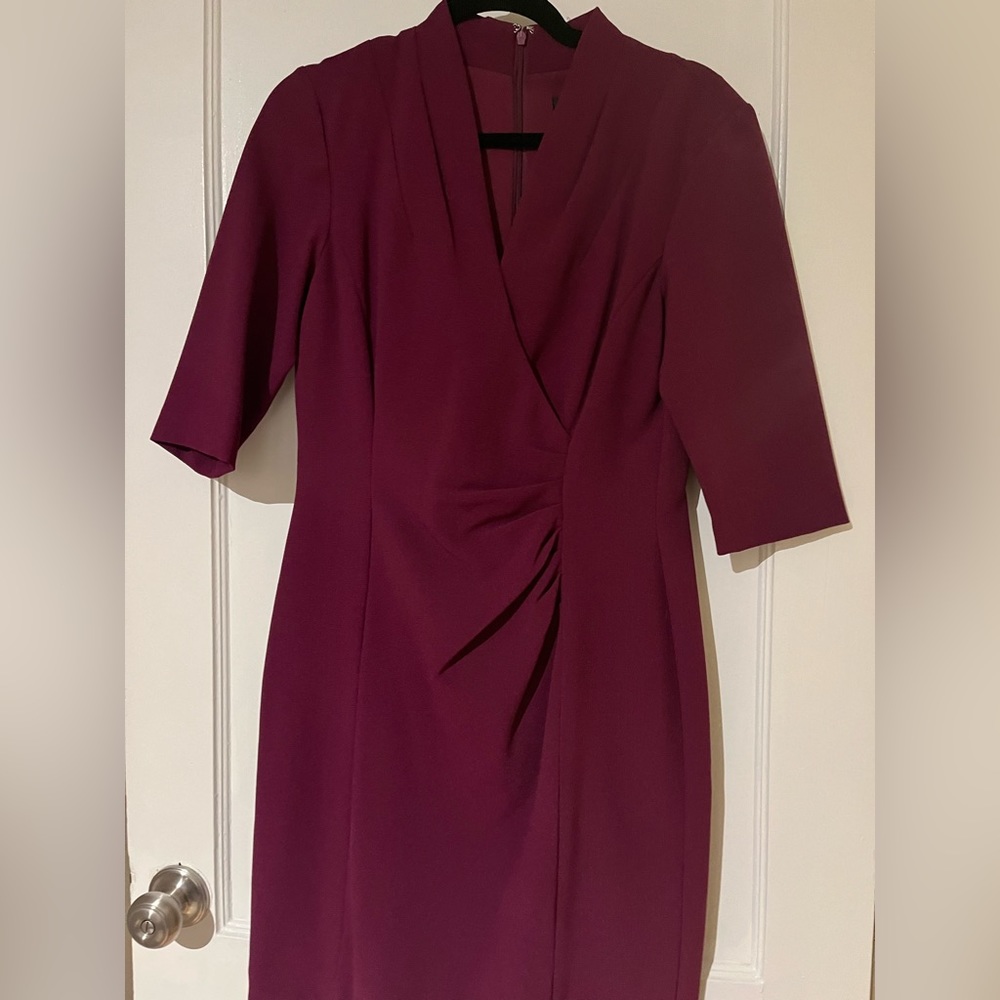 Tahari Burgundy Red Dress Size 6P
